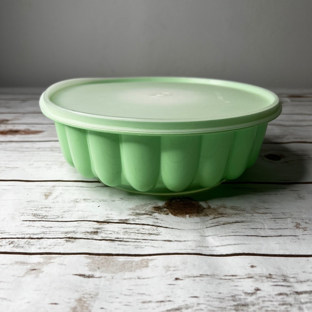 Tupperware Jel-Ring Mold Mint Green Sheer White 3‎ Piece Set 9.5 Inch